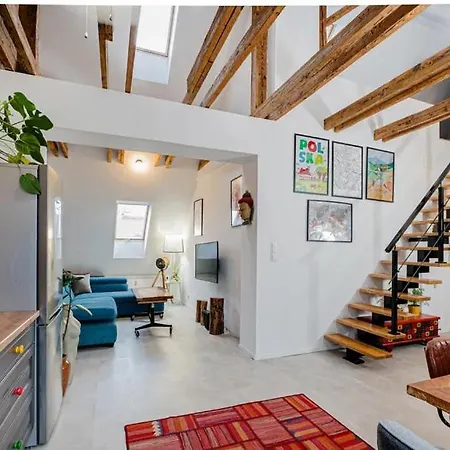 Loft Lazarz *